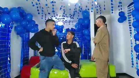 THOMAS AND DAMIAND online show from 12/22/24, 06:15