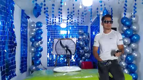 THOMAS AND DAMIAND online show from 01/29/25, 05:24