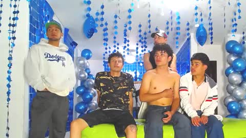 THOMAS AND DAMIAND online show from 02/04/25, 05:12