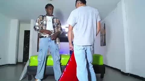 THOMAS AND DAMIAND online show from 10/01/25, 12:55