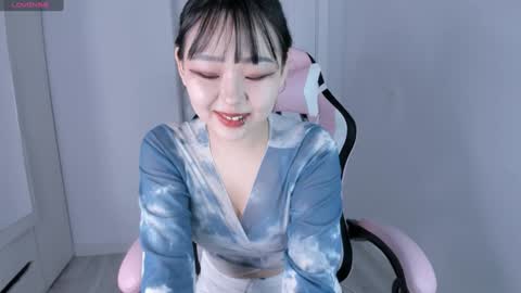 Hitomi   online show from 02/07/25, 01:11