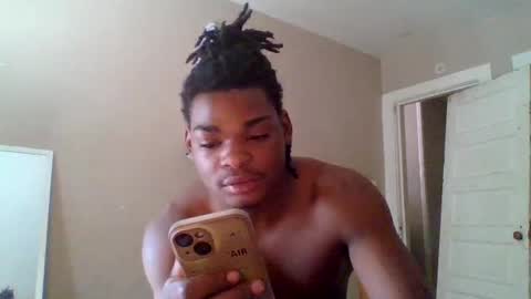 Snapshot of ick6 chatting on 07/19/26, 04:11 Ick6 online show from 07/19/26, 04:11