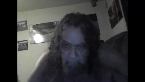 Snapshot of icu2try2xs2 chatting on 12/14/25, 11:37 icu2try2xs2 online show from 12/14/25, 11:37