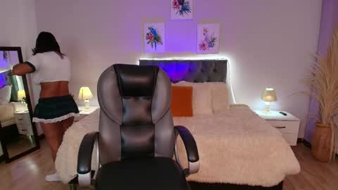 Icy online show from 04/28/26, 11:37