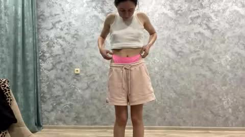 Snapshot of idellmannheim chatting on 11/24/25, 06:29 Sofi online show from 11/24/25, 06:29