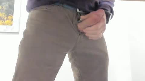 idfunguy2023 online show from 02/07/25, 01:04