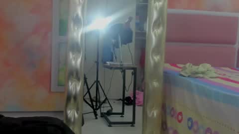 Idiris online show from 02/09/25, 03:23