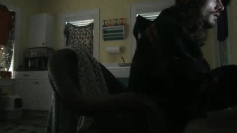 Snapshot of idksohorny chatting on 12/04/24, 12:25 idksohorny online show from 12/04/24, 12:25