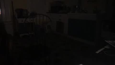 Snapshot of idksohorny chatting on 02/19/25, 04:01 idksohorny online show from 02/19/25, 04:01