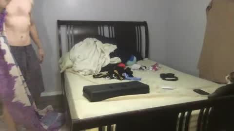 Snapshot of idksohorny chatting on 10/12/25, 10:31 idksohorny online show from 10/12/25, 10:31