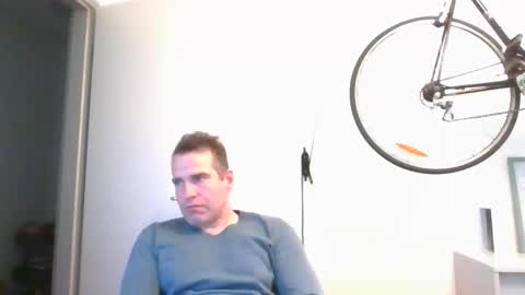 idontknowwhy1 online show from 01/12/26, 07:24