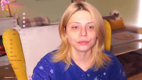 Snapshot of idontlikeguccibelts chatting on 01/27/25, 04:22 Little Flower online show from 01/27/25, 04:22