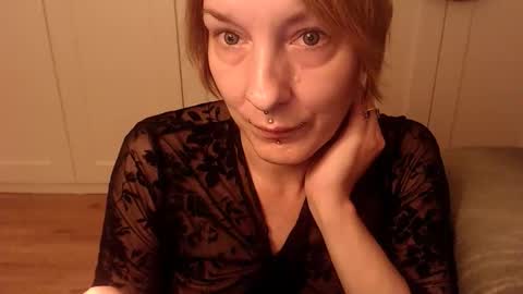 Ifk Donkeys online show from 11/15/25, 04:58