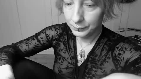 Ifk Donkeys online show from 11/28/25, 06:10