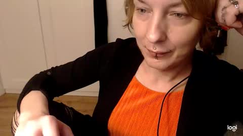 Ifk Donkeys online show from 12/04/25, 04:27