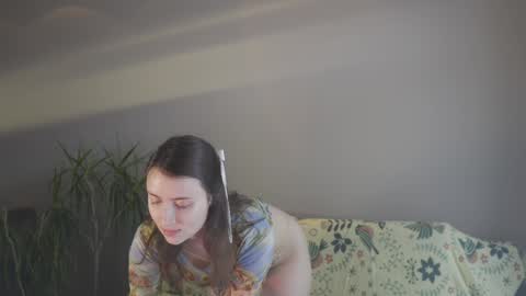 Belle online show from 01/08/25, 01:31