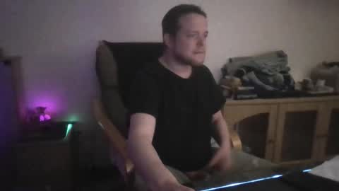 Snapshot of igaveyoupower chatting on 02/25/26, 04:33 igaveyoupower online show from 02/25/26, 04:33