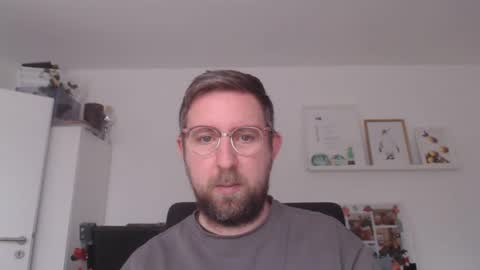 Snapshot of iggi2707 chatting on 01/09/25, 09:48 ner d online show from 01/09/25, 09:48