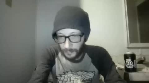 Snapshot of iggy617 chatting on 06/09/26, 01:39 iggy617 online show from 06/09/26, 01:39