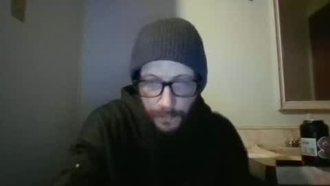 Snapshot of iggy617 chatting on 06/14/26, 06:04 iggy617 online show from 06/14/26, 06:04