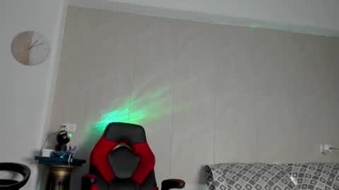 Igor scott online show from 02/10/25, 03:35