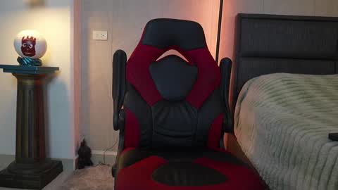 Igor scott online show from 11/21/25, 02:32