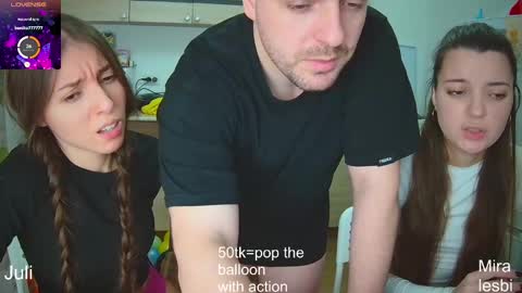 Julia and Mira online show from 12/08/24, 03:35