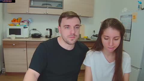 Julia and Mira online show from 01/06/25, 04:55