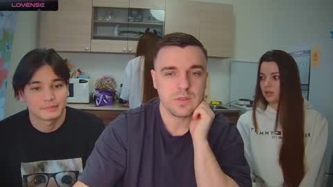 Julia and Mira online show from 02/13/25, 01:48