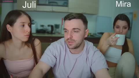 Julia and Mira online show from 02/19/25, 04:44