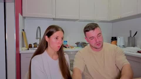 Julia and Mira online show from 09/25/25, 05:05