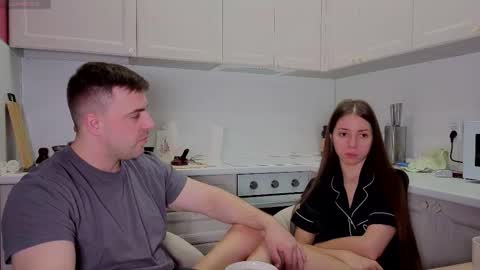 Julia and Mira online show from 09/29/25, 05:56