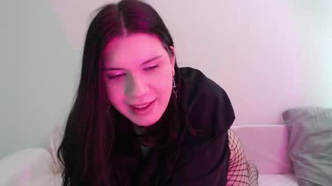 Snapshot of iintimate_flesh chatting on 09/27/25, 09:25 Vella online show from 09/27/25, 09:25