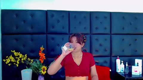 iisalombardi online show from 02/11/26, 03:55