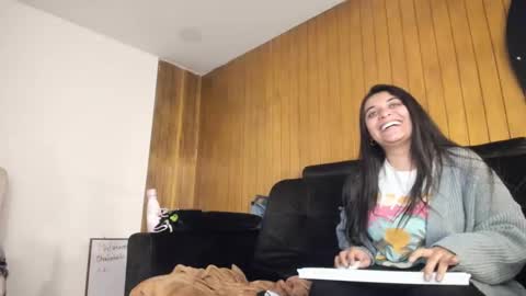 valentina online show from 03/10/25, 12:40