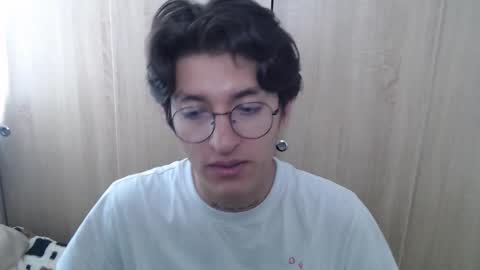 ikyan_nc online show from 12/05/25, 02:03