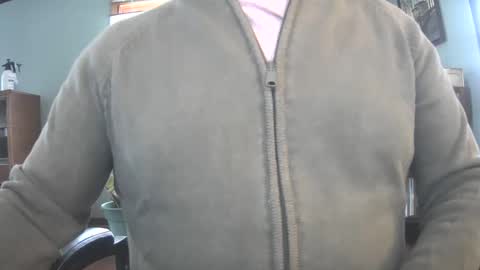 il_undercover online show from 02/19/25, 01:39