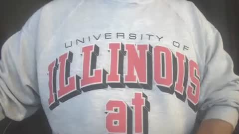 il_undercover online show from 10/21/25, 10:38