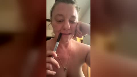 ilanamumma online show from 06/04/26, 02:50