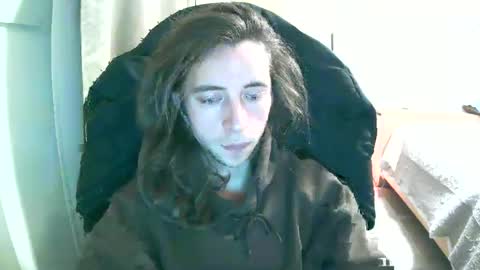 perry online show from 01/23/25, 06:14