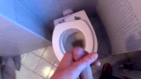 Snapshot of ilconte81 chatting on 11/16/25, 07:14 ilconte81 online show from 11/16/25, 07:14