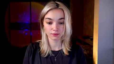 ileanacampbel online show from 03/07/25, 05:18