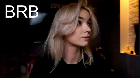 ileanacampbel online show from 09/15/25, 04:01