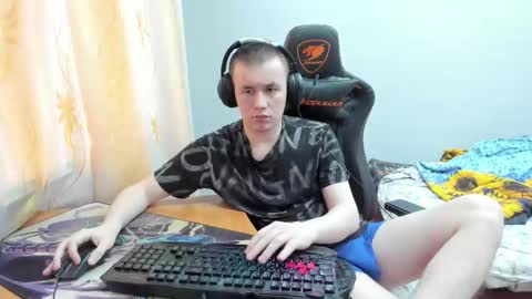 iliaskris online show from 10/12/25, 04:00