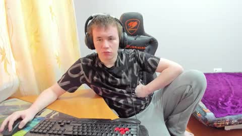 iliaskris online show from 12/22/25, 10:23