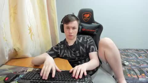 iliaskris online show from 05/19/26, 04:35