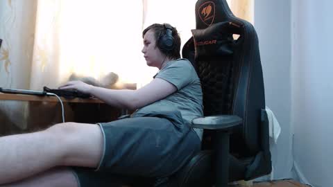 lord online show from 02/13/26, 07:48