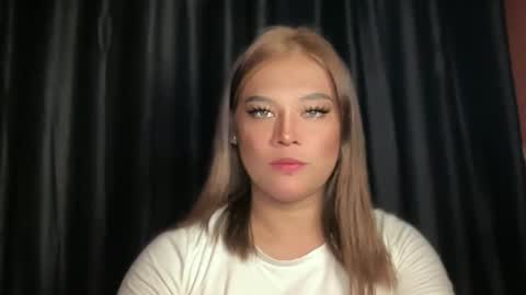 QUEEN KATH online show from 02/16/26, 01:35