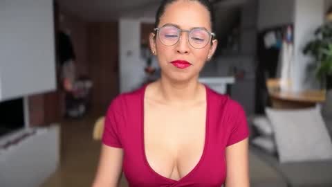 Kloe online show from 04/08/26, 08:42