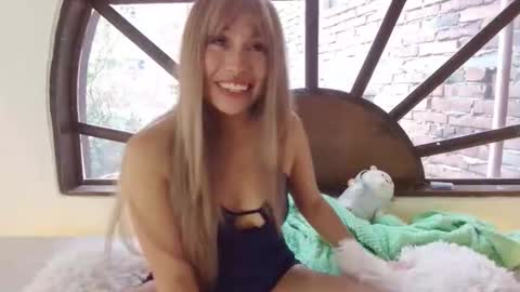 ILAYNA Independient model online show from 02/17/26, 06:36